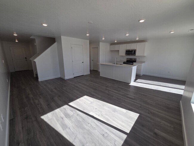 Photo - Discover Your Washington Dream Home!