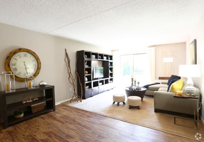 Photo - Regency Park