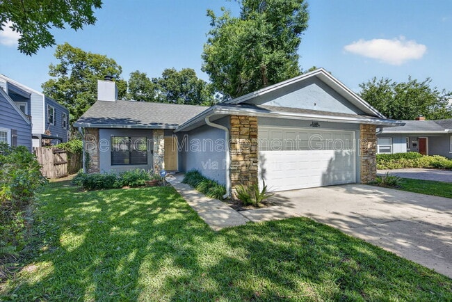 Photo - 1146 Western Way
