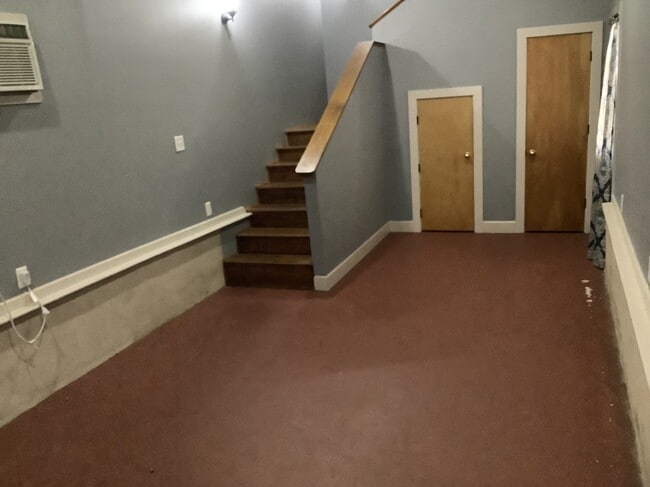 Building Photo - 305 N Magnolia St Unit 1 Rental