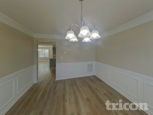 Photo - 133 Rolling Meadows Ct