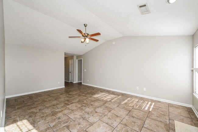 Photo - 176 Howard Woody Dr