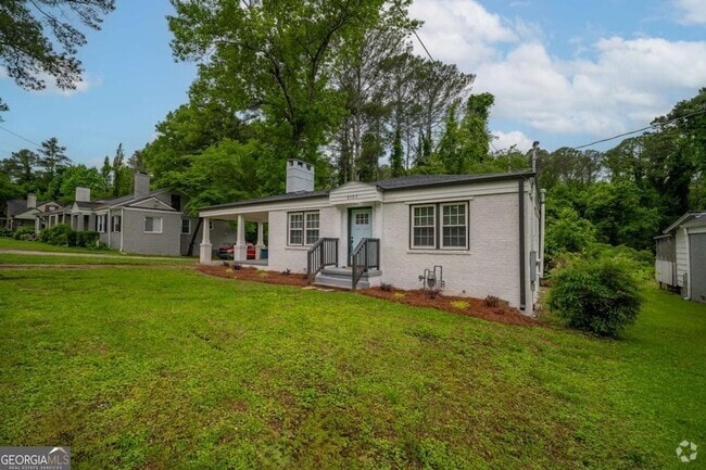 Building Photo - 2137 Delowe Dr Rental