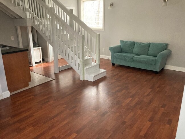 Photo - Charming Country Studio