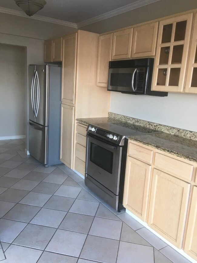 Photo - 6225 Lake Washington Blvd NE Unit 102