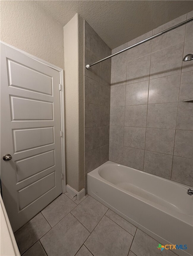 Building Photo - 1211 FM-306 E