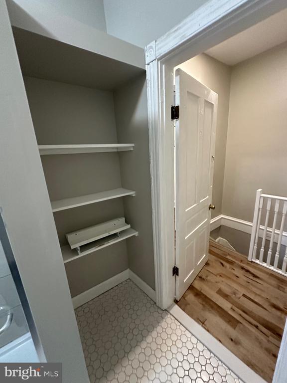 Photo - 4710 Warrington Ave