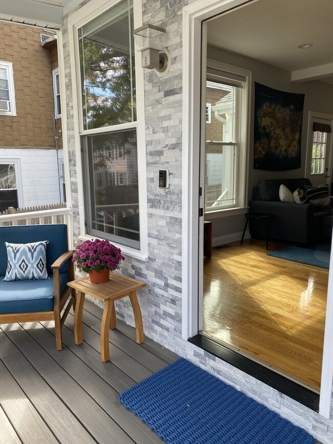 25-27 Albion St