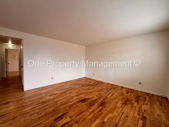 121 SE 98th Ave