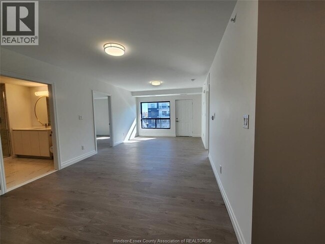 Photo - 3290 Stella Crescent Unité 408