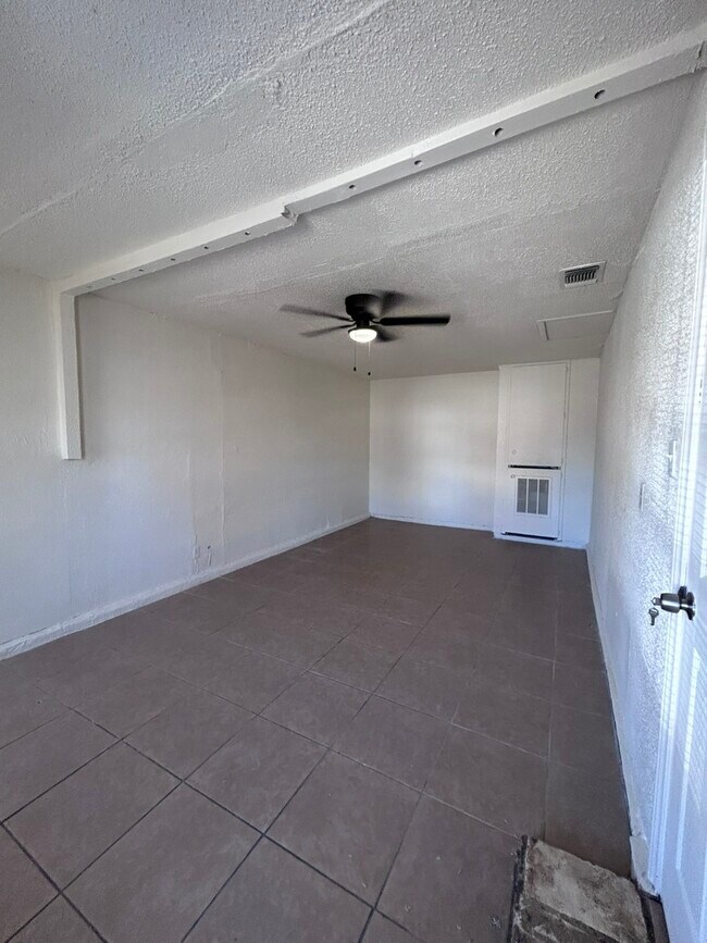 Photo - 4047 Indian Sunrise