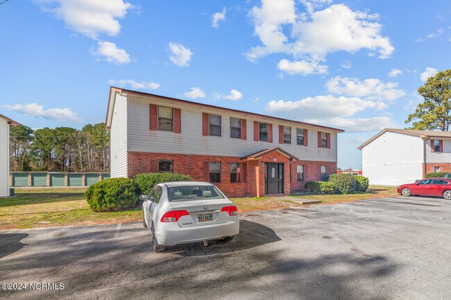 Photo - 107 Ravenwood Dr Unidad A