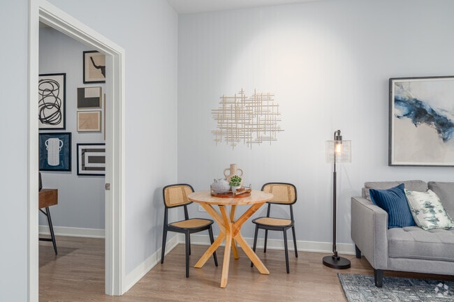 A7 Floor Plan 1BR, 1BA w/ Den - 915SF - Dining Room - The Residences at Payton Place