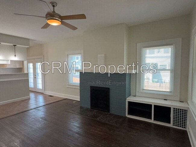 Photo - 641 E 30th St