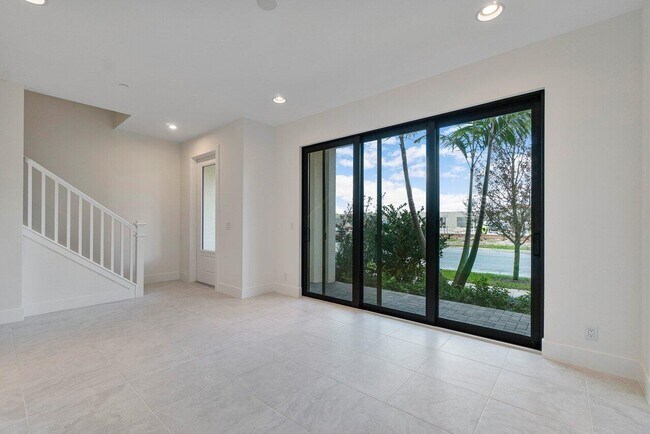 Photo - 5320 Sagan Ln