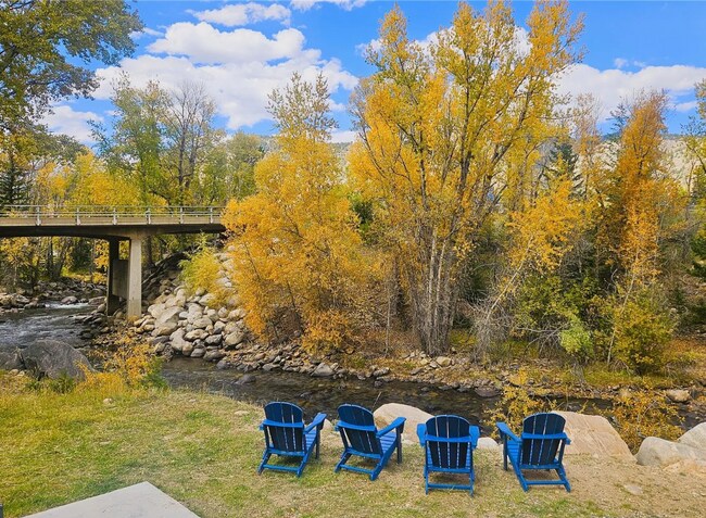 Photo - Clear Creek Escape: Private Half-Acre Moun...