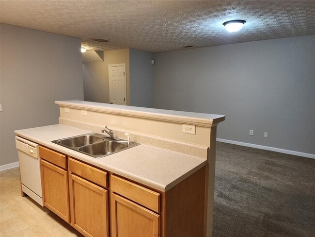 Photo - 6129 Brookechase Ln