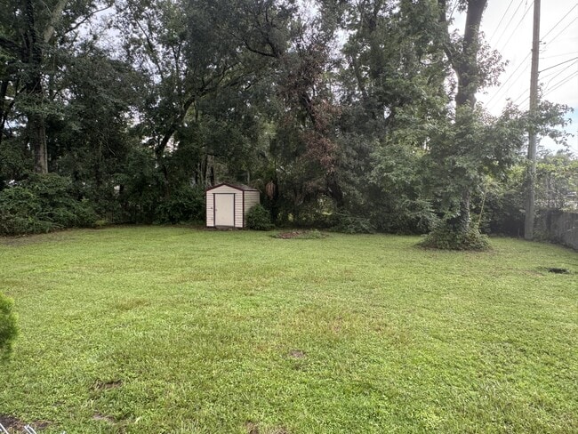 Photo - 2802 Southwood Dr