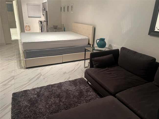 Photo - 1611 West Dr Unit 12