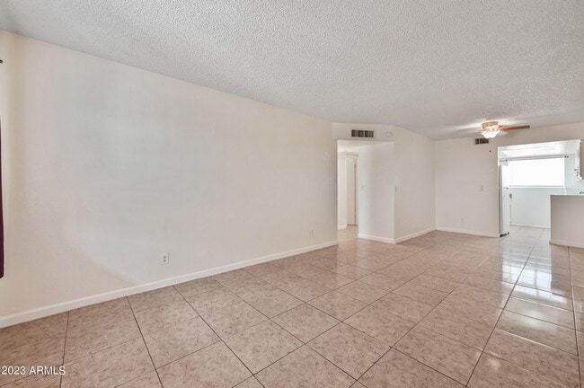 Photo - 1815 N Spring