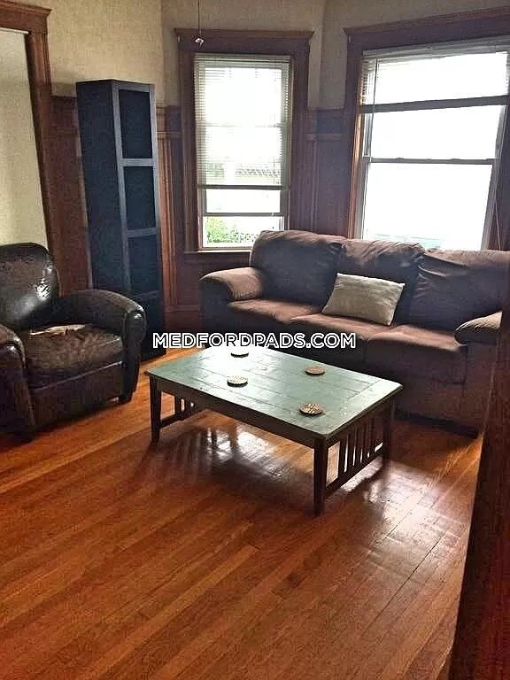 Building Photo - 59 Quincy St Unit 1 Rental