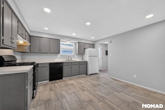 Photo - 3509 Butternut Dr