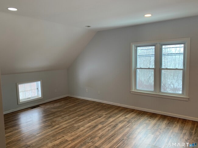 Photo - 223 Kent Rd