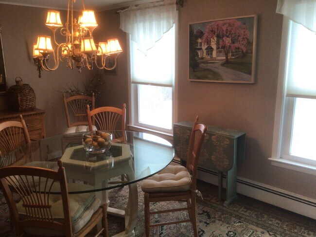 Dining Room - 44 Fordham Rd Unit Upstairs