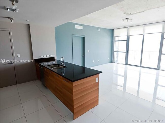 Photo - 3301 NE 1st Ave Unit H2210