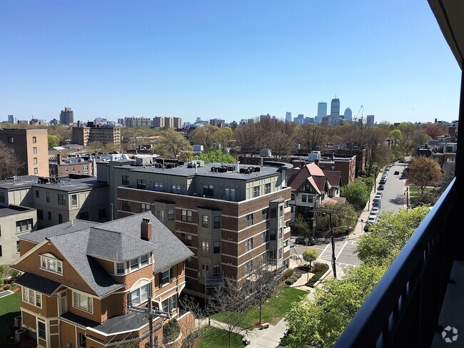 Building Photo - 50 Longwood Ave Unit 820 Rental