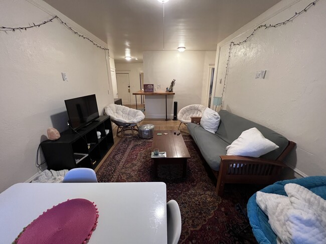 Photo - 288 Foster St Unit 1