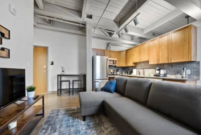 Photo - 2125 Superior Living