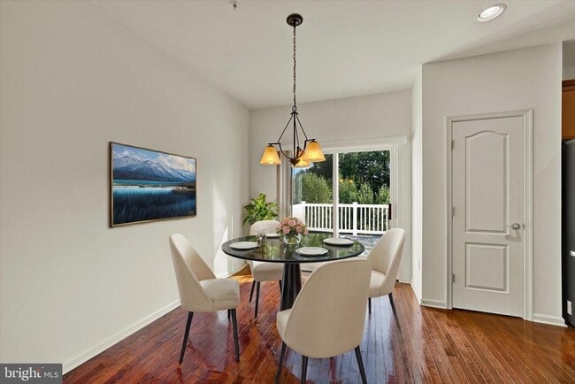 Photo - 8409 Wood Thrush Way