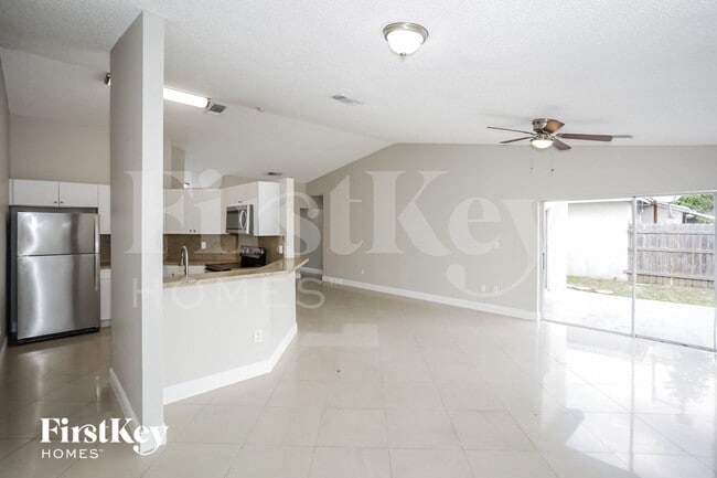 Photo - 12324 SW 198th St