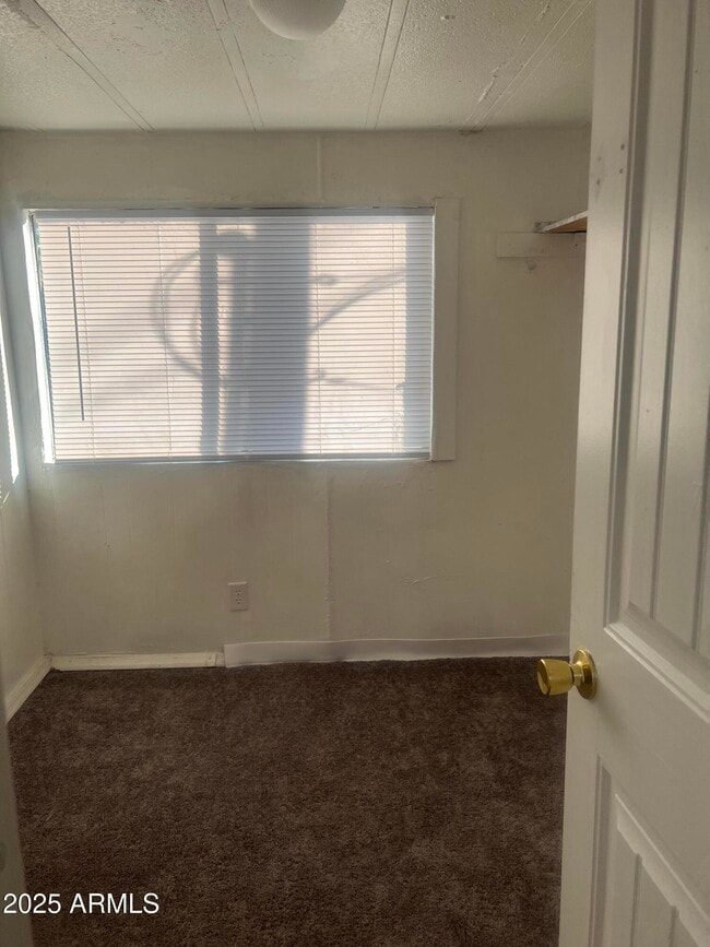 Photo - 5812 N Dahlia St