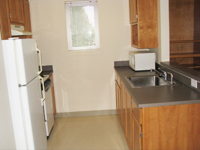 Fisher Ridge Apartments