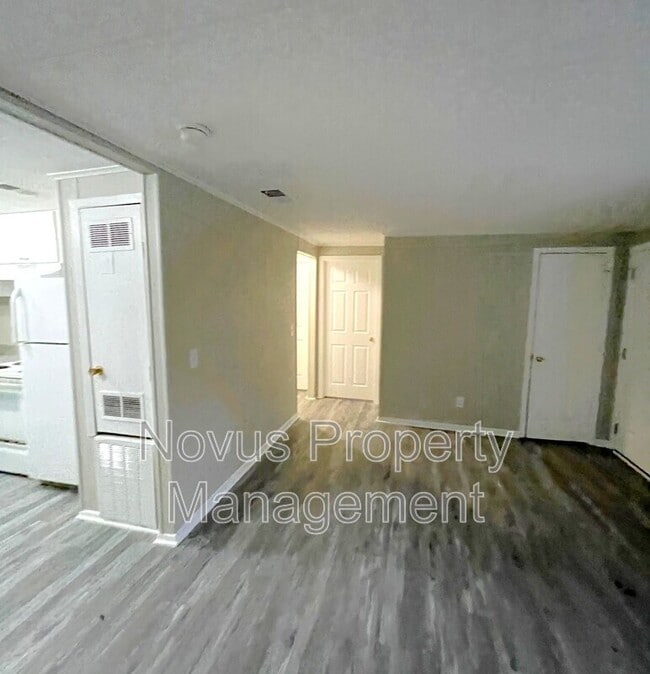 Photo - 60 Gees Ln Unit 6B