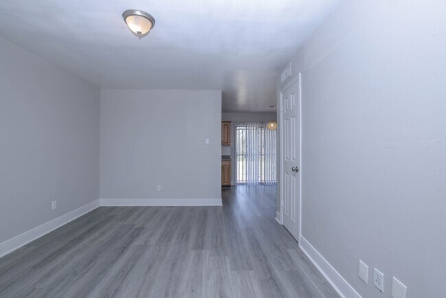 Photo - 9834 Denning Dr