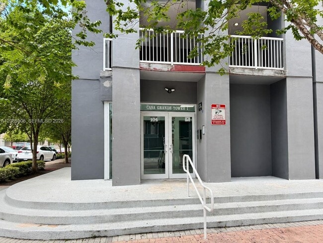 Photo - 104 SW 9th St