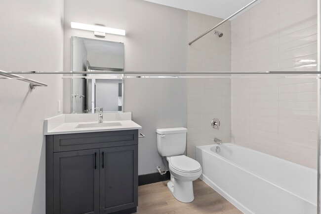Photo - Forest Trail Suites