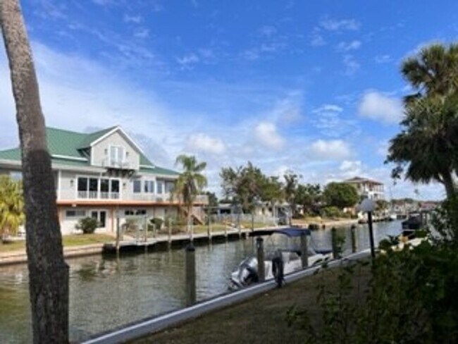 Photo - Venice, FL 1BR/1BA Condo with Canal View a... Unit L284
