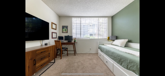 Photo - 25335 Pine Creek Ln Unit 25335 pine creek