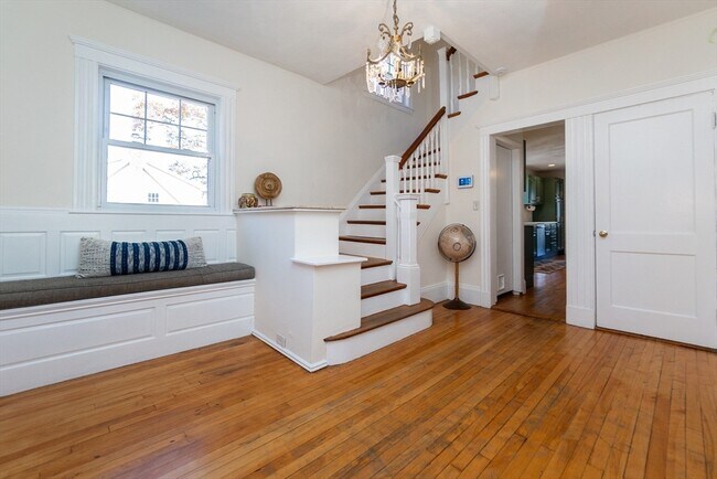 Photo - 59 Langdon Ave