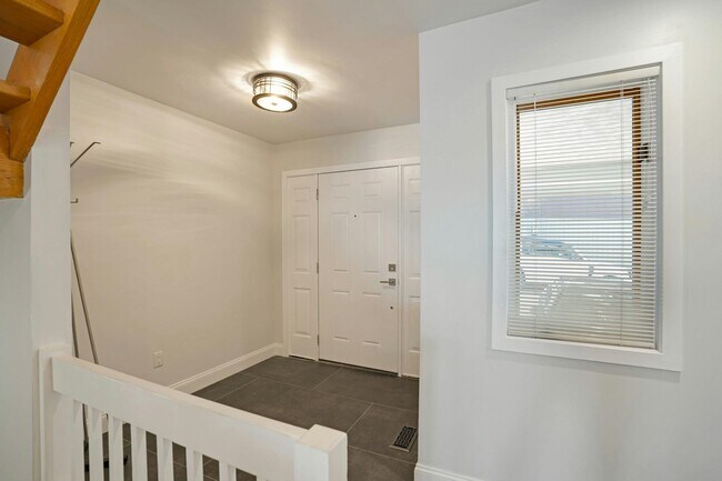 Photo - 1 Columbus Pl