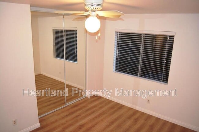 Photo - 8284 Echo Dell Rd