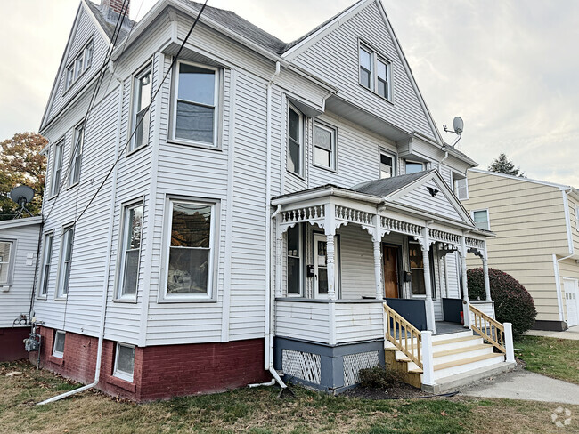 Building Photo - 154 Hawthorne Ave Unit 156 Rental