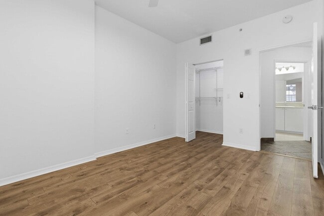 Photo - 233 S Federal Hwy