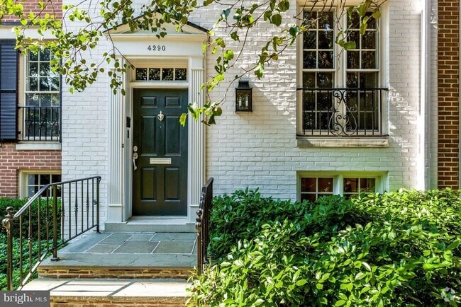 Building Photo - 4290 Massachusetts Ave NW Rental