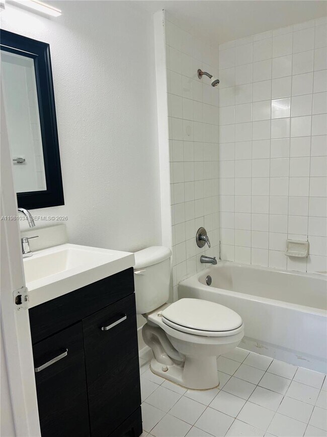 Photo - 3221 Sabal Palm Manor Unit 103