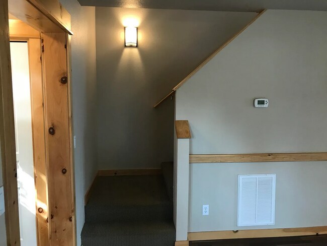 Photo - 312 NE 4th St